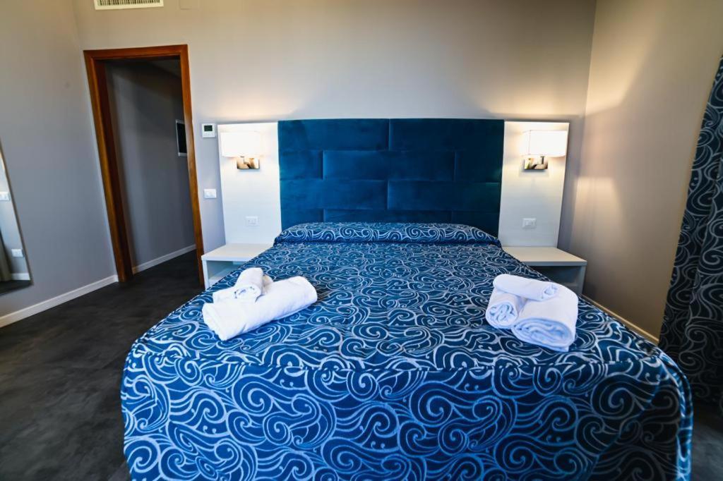 Albergo Mp นอลี ภายนอก รูปภาพ