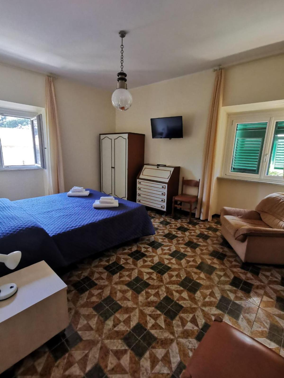 Albergo Mp นอลี ภายนอก รูปภาพ