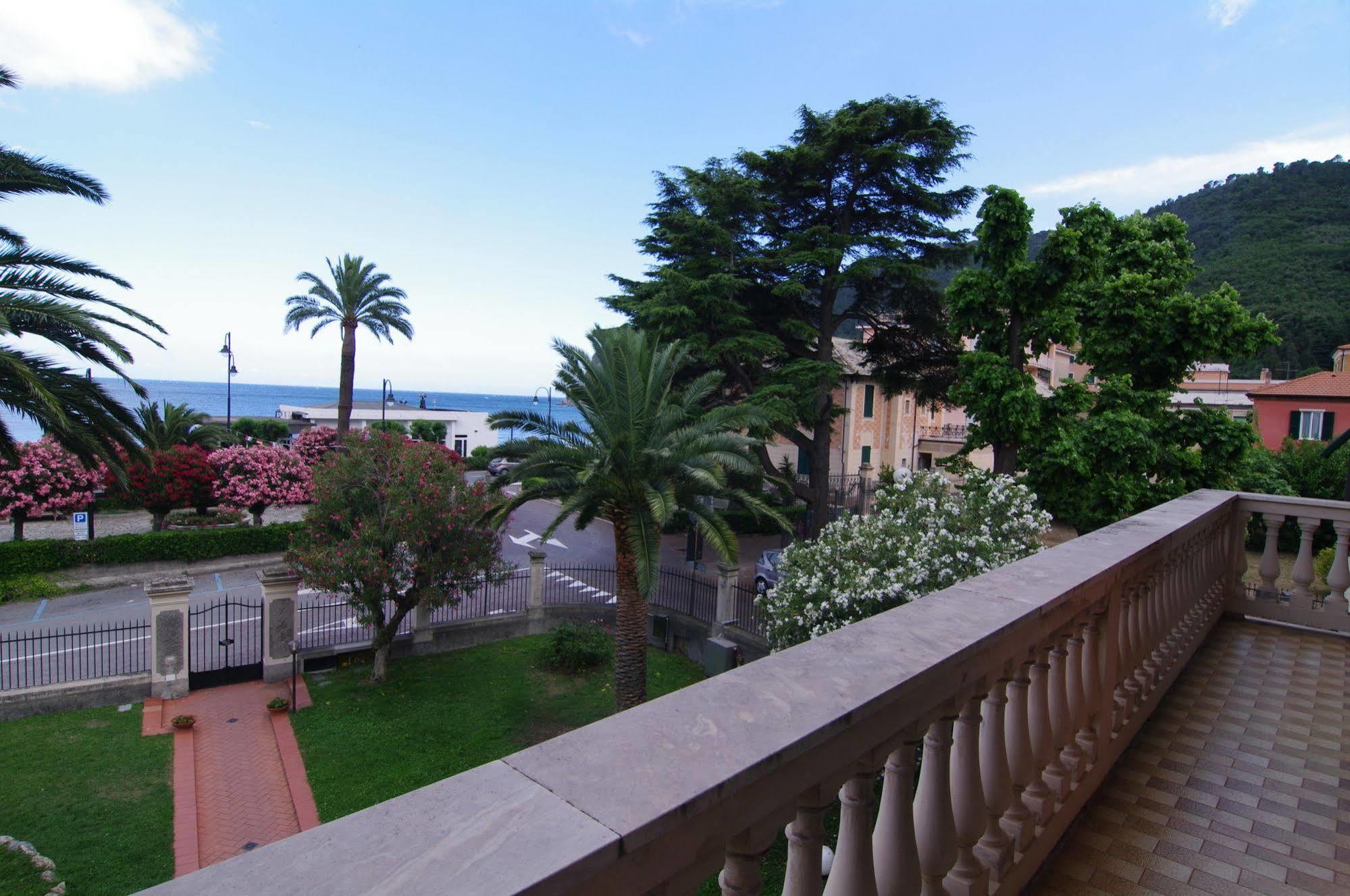 Albergo Mp นอลี ภายนอก รูปภาพ