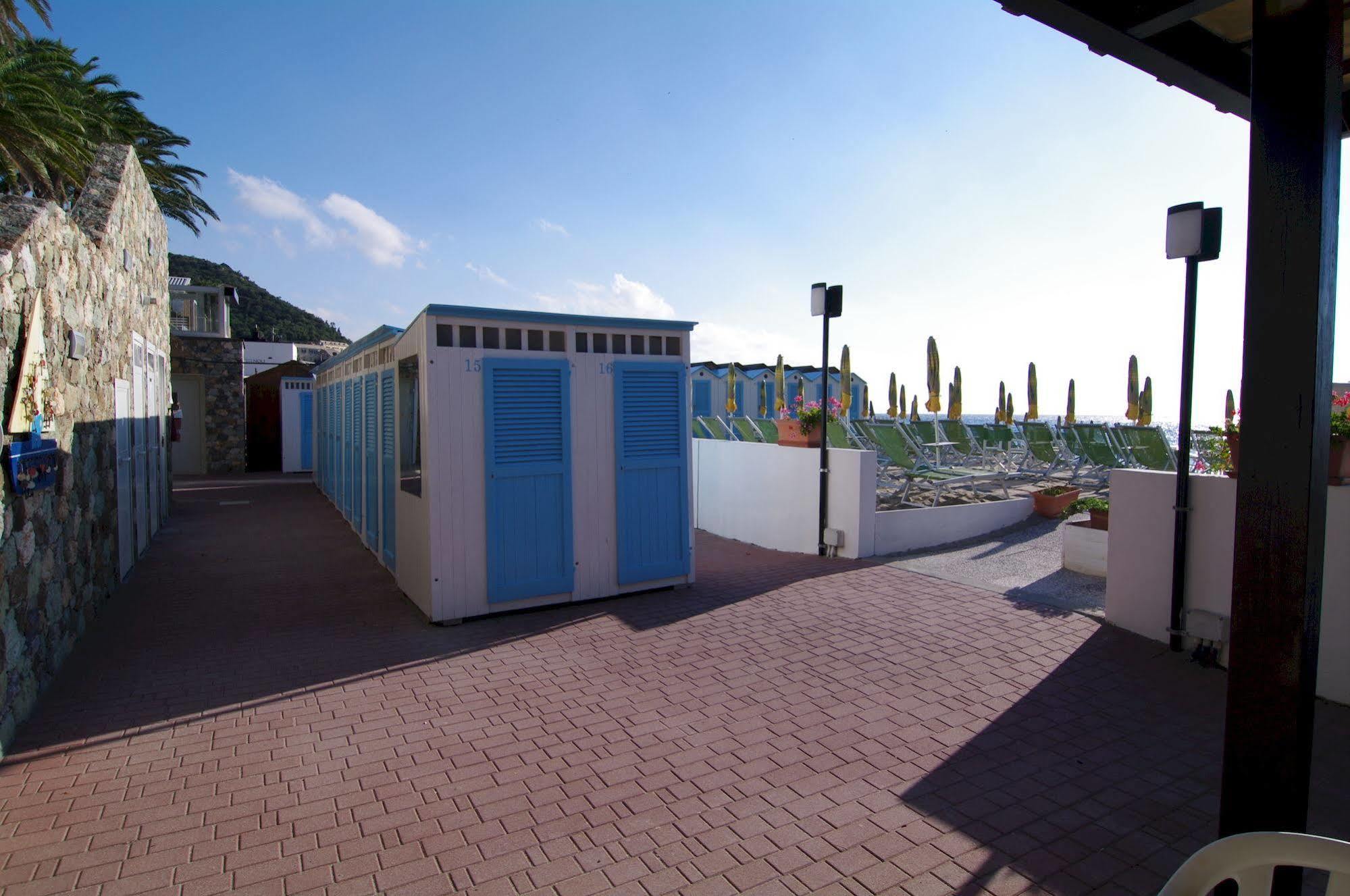 Albergo Mp นอลี ภายนอก รูปภาพ